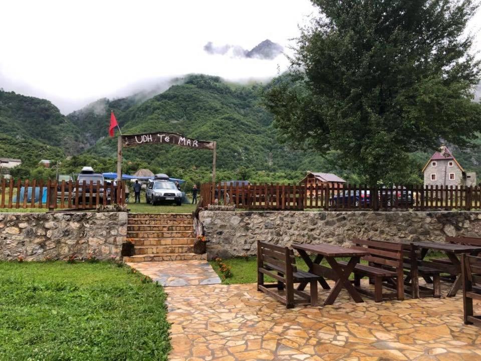 Shpella Guest house Theth